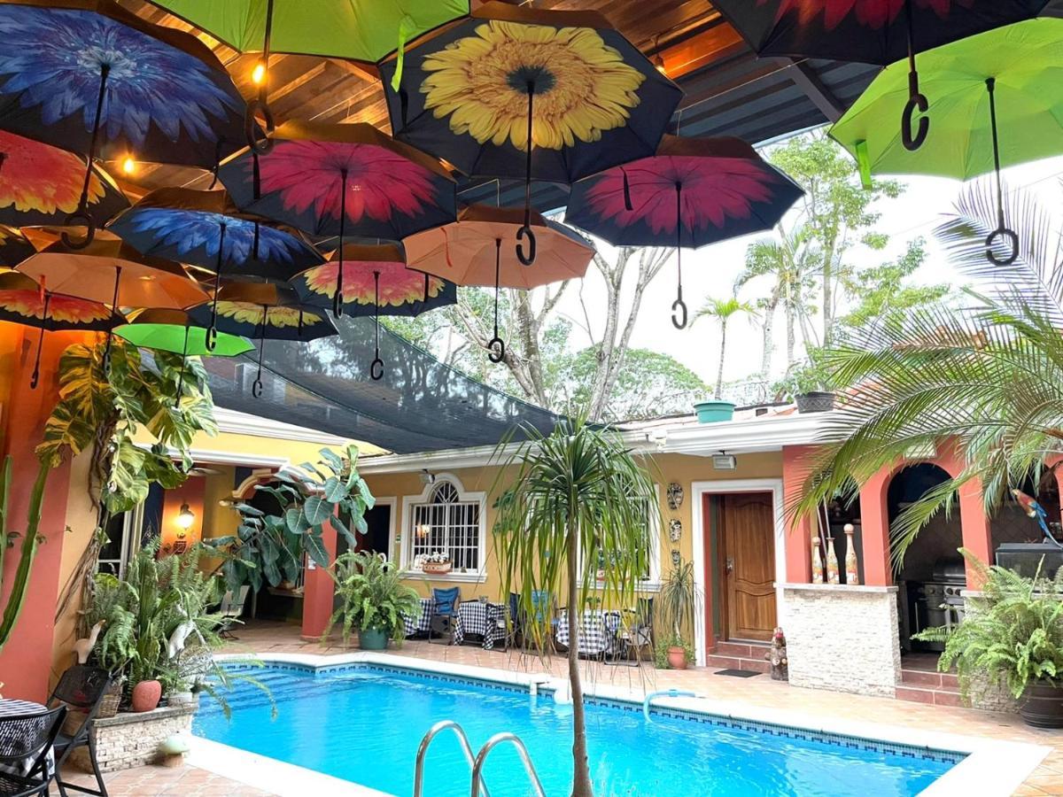 Refugio De La Montana B&B San Pedro Sula Esterno foto